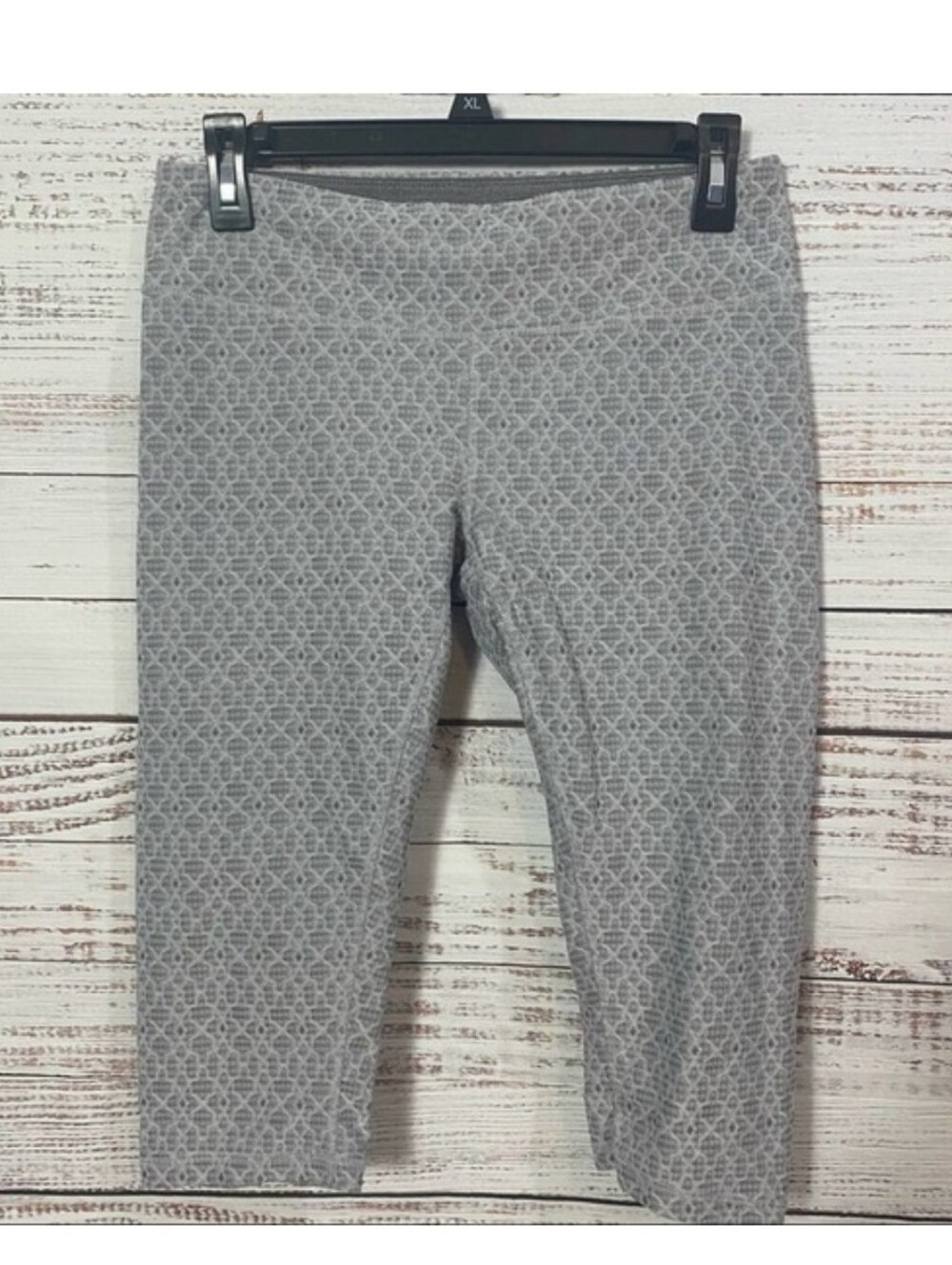 PRANA leggings size medium athletic‎ cropped medium low rise workout leggings